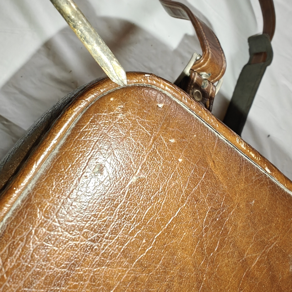 Vintage Brown Faux Leather Case with Buckle Strap Camera  Storage Case - Picture 13 of 15